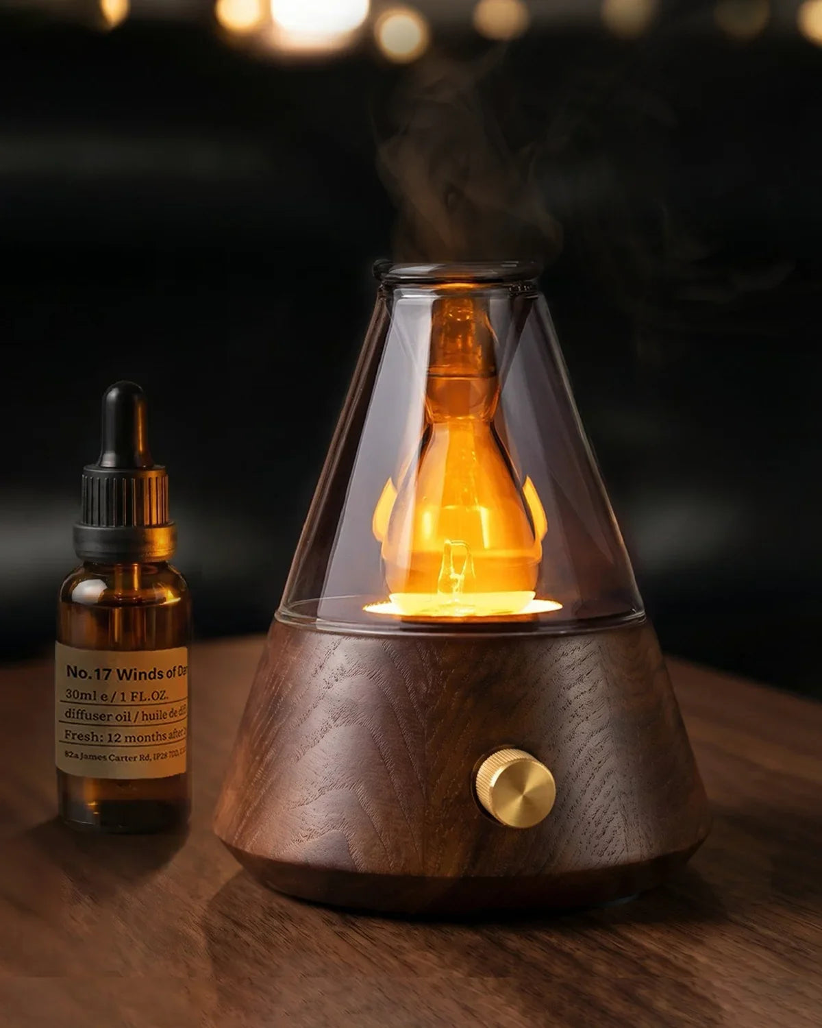 Discover the Chavanc Waterless Essential Oil Diffuser. An artisan amber glass aromatherapy diffuser engineered for pure room scent, with cold-air nebulization
