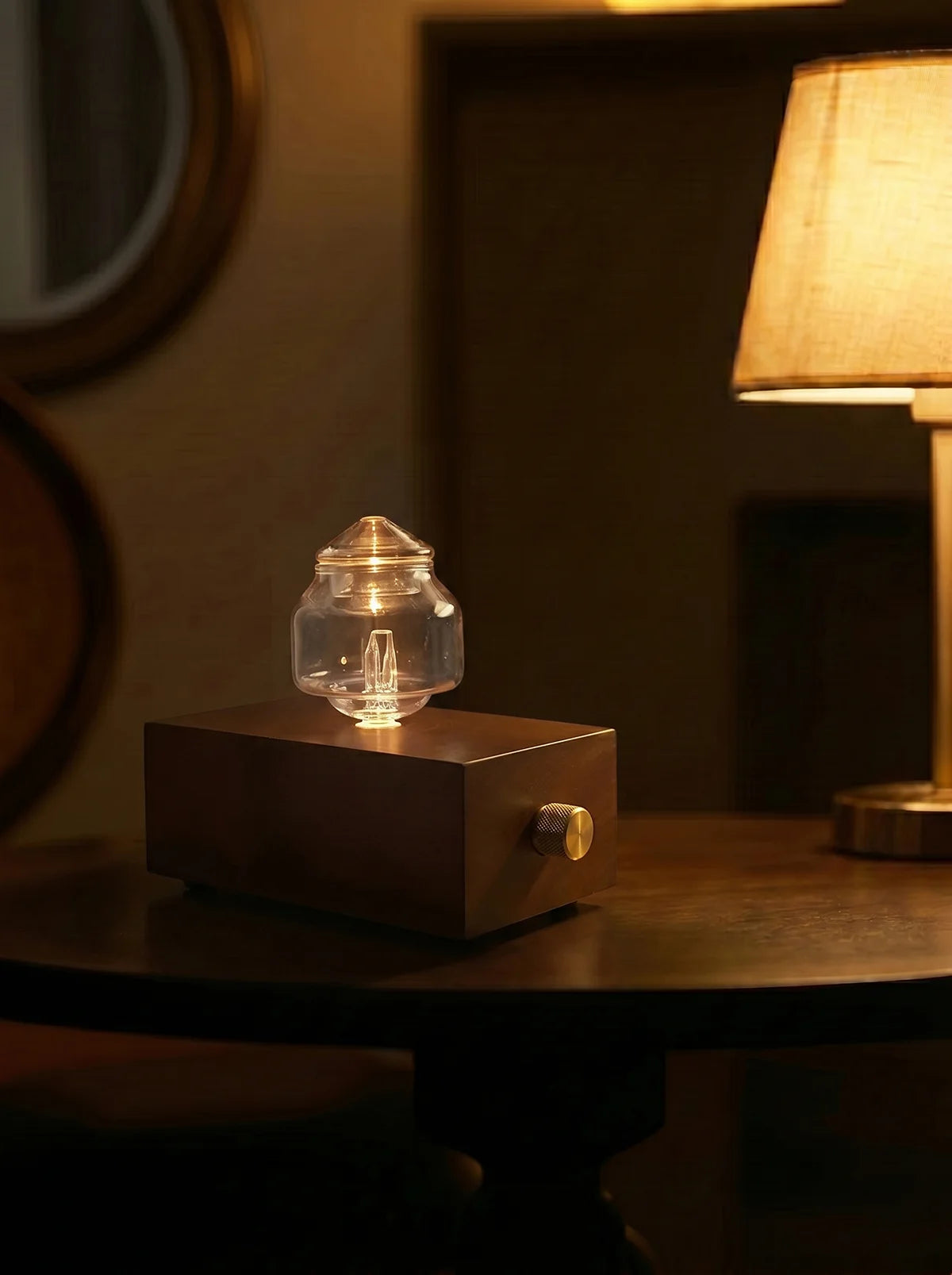 Chavanc Aroma The Mini Nebulizing Instrument | Travel Edition.