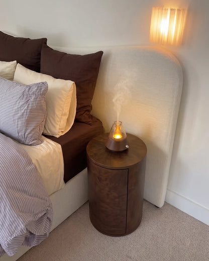 Discover the Chavanc Waterless Essential Oil Diffuser. An artisan amber glass aromatherapy diffuser engineered for pure room scent, with cold-air nebulization and 3-stage timers.