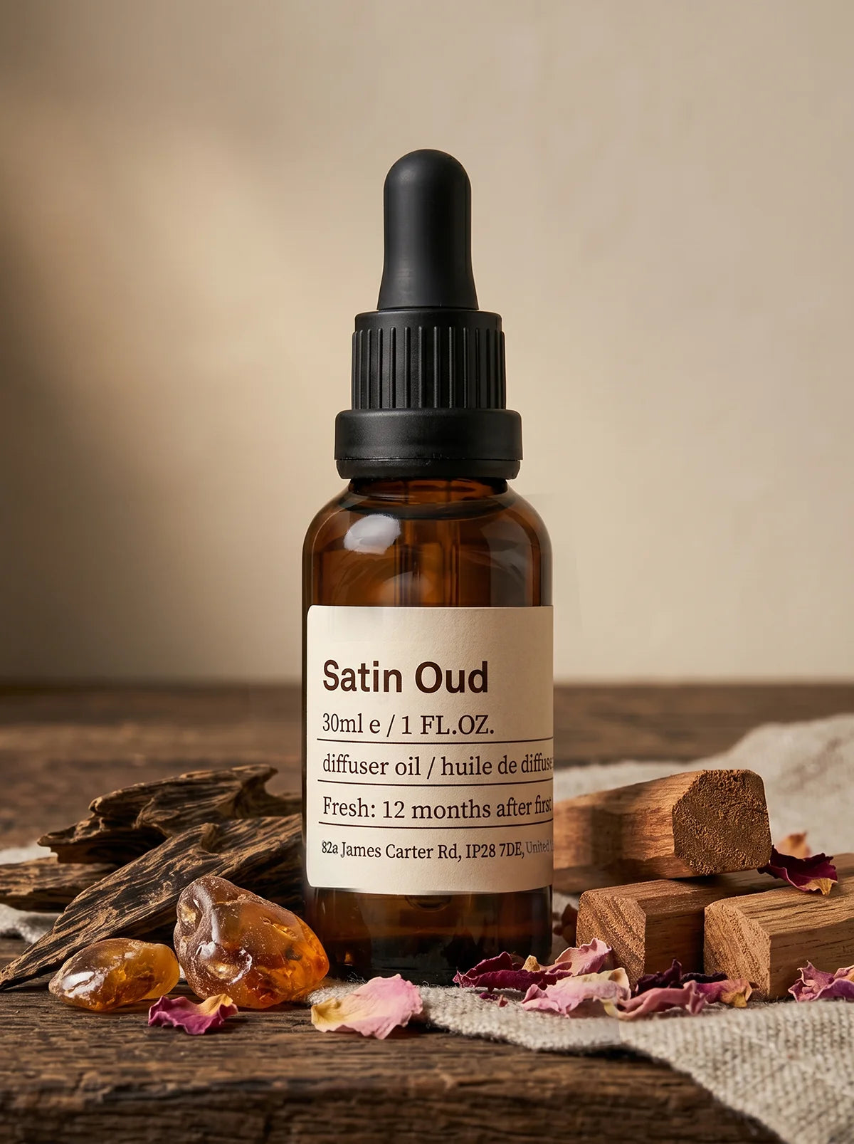 Satin Oud · Botanical Diffuser Essential Oil