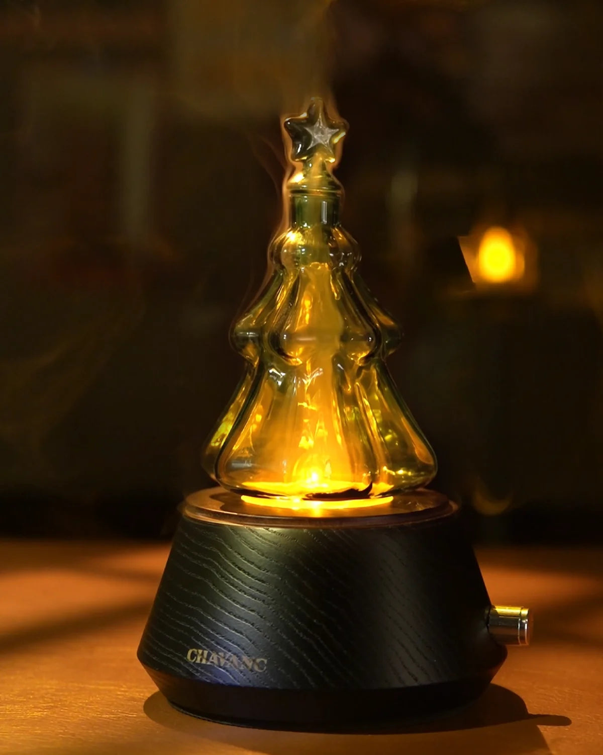 chavanc-green-christmas-tree-glass-diffuser-on-solid-wood-base-black