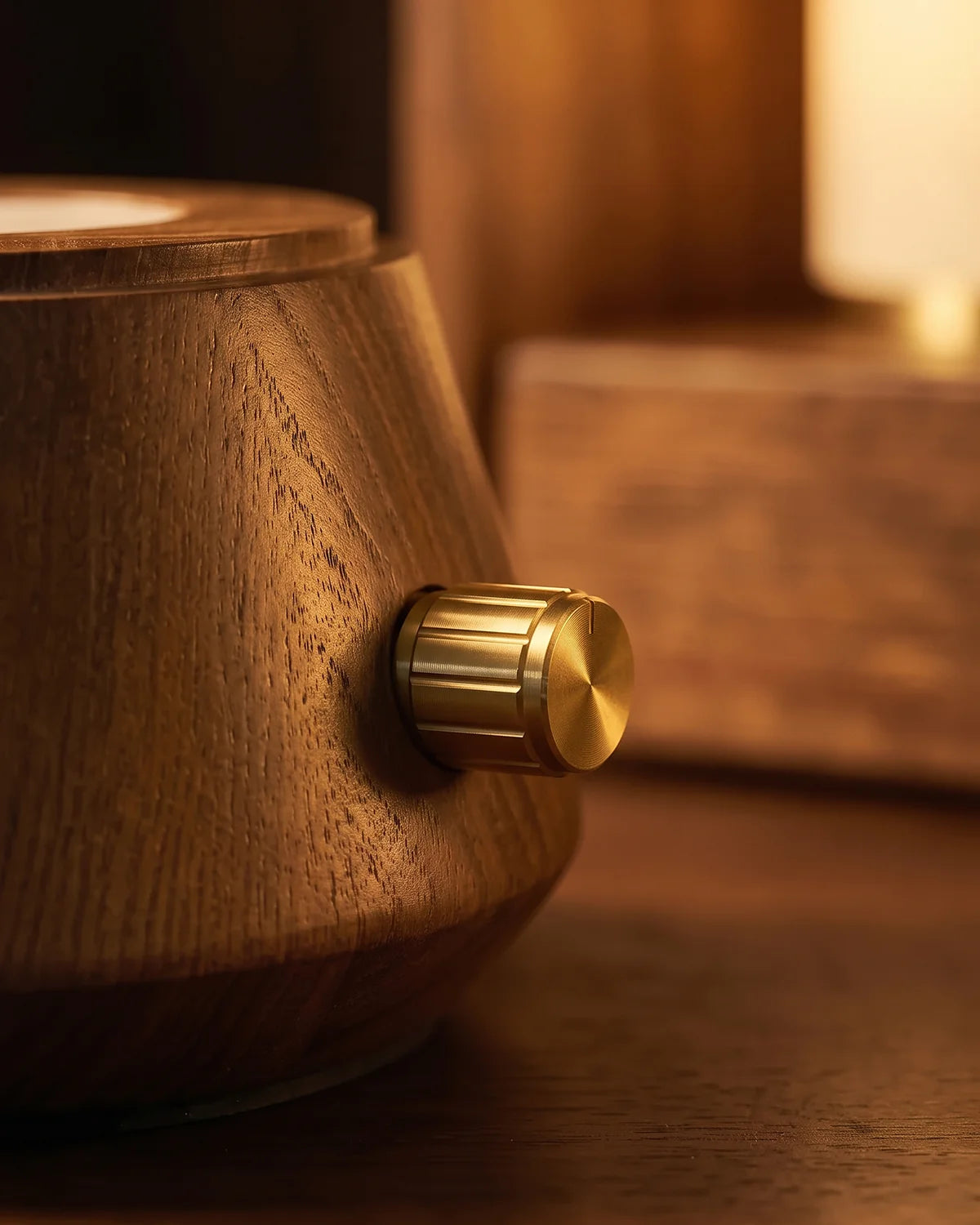 Chavanc waterless essential oil diffuser solid ash wood base with brass rotary control knob
